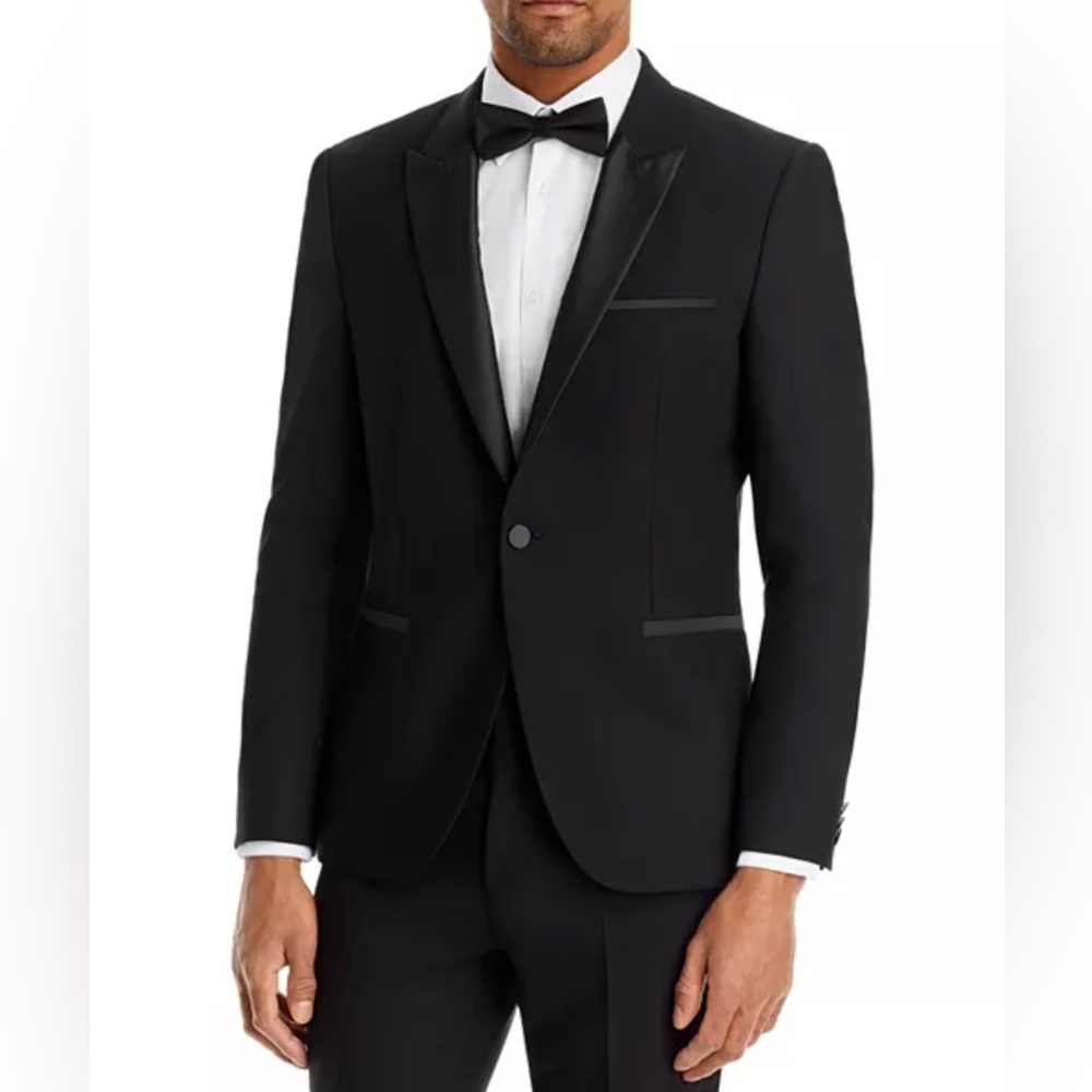 Hugo Boss Full Wedding Suit, tuxedo shirt, cuff links and cummerbund.